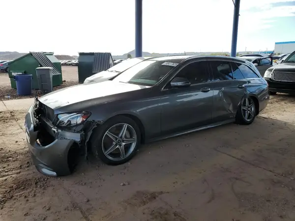 WDDZH6JB3KA561931 2019 MERCEDES-BENZ E-KLASSE - Image 1