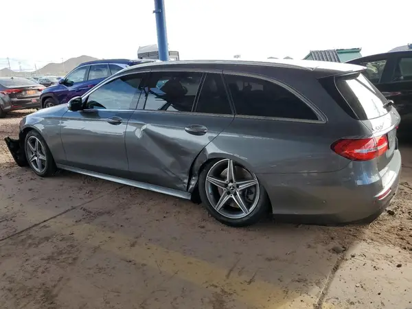 WDDZH6JB3KA561931 2019 MERCEDES-BENZ E-KLASSE - Image 2