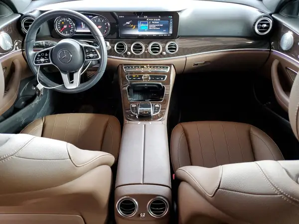 WDDZH6JB3KA561931 2019 MERCEDES-BENZ E-KLASSE - Image 8