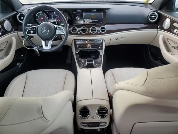 WDDZH6JB7KA683563 2019 MERCEDES-BENZ E-KLASSE - Image 8