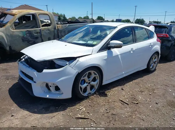 WF0DP3TH0H4119734 2017 FORD FOCUS RS - Image 2