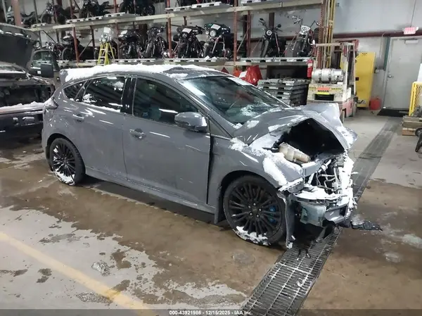 WF0DP3TH1G4115741 2016 FORD FOCUS RS