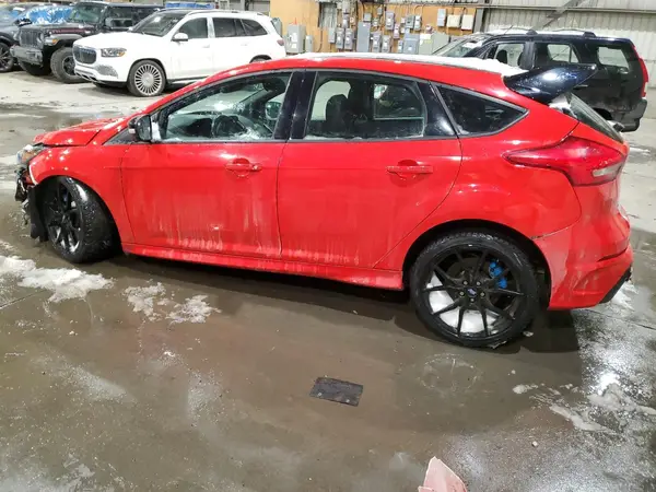 WF0DP3TH1J4126973 2018 FORD FOCUS - Image 2