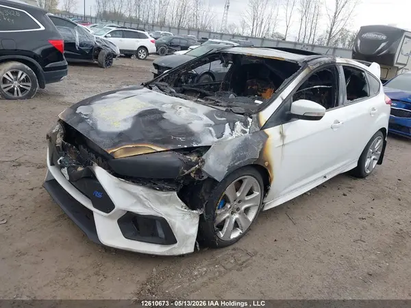 WF0DP3TH2H4126216 2017 FORD FOCUS RS - Image 2