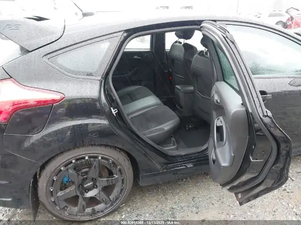WF0DP3TH5G4117475 2016 FORD FOCUS RS - Image 8