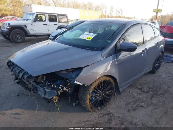 WF0DP3TH6H4121102 2017 FORD FOCUS RS - Image 2