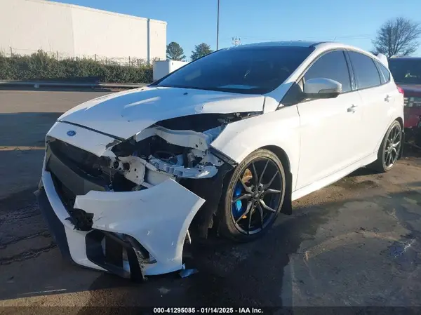 WF0DP3TH8H4120064 2017 FORD FOCUS RS - Image 2