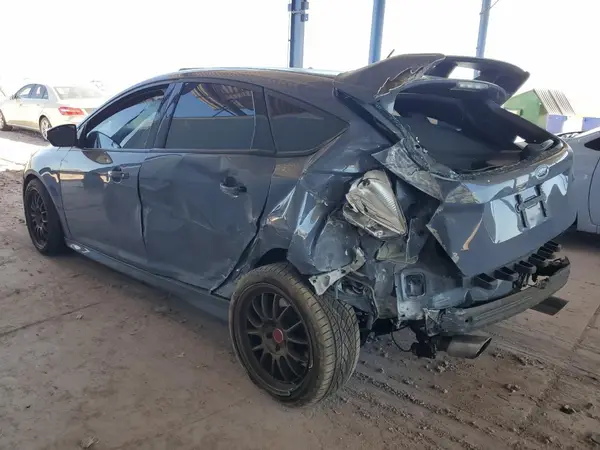 WF0DP3TH8H4125992 2017 FORD FOCUS - Image 2