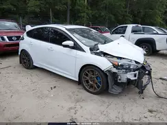 WF0DP3TH9H4120834 2017 FORD FOCUS RS