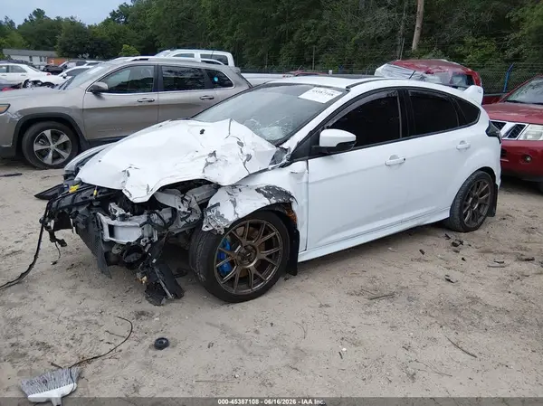 WF0DP3TH9H4120834 2017 FORD FOCUS RS - Image 2