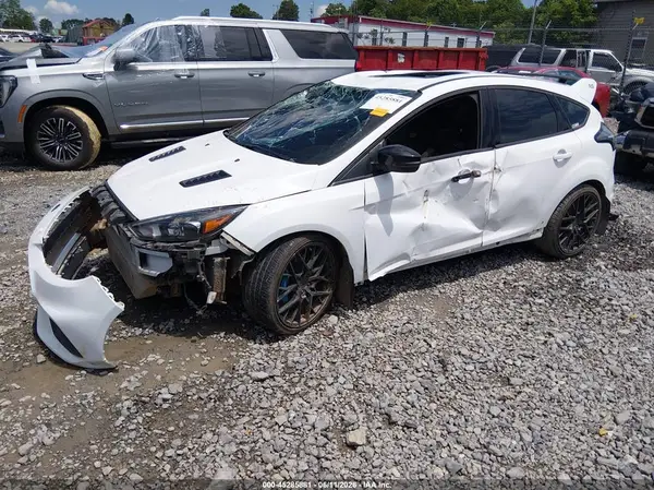 WF0DP3TH9H4122213 2017 FORD FOCUS RS - Image 2