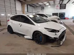 WF0DP3THXG4112966 2016 FORD FOCUS RS