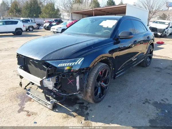WU1ARAF18MD017596 2021 AUDI RS Q8 - Image 2