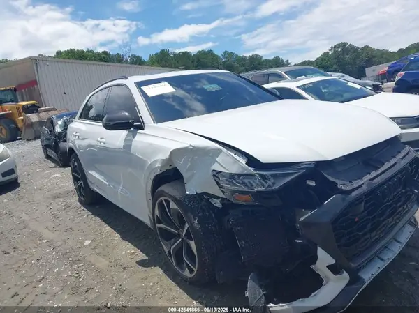 WU1ARBF10MD029781 2021 AUDI RS Q8 - Image 1