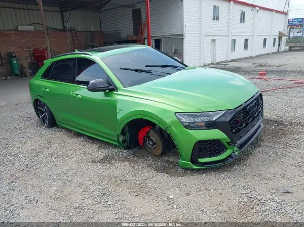 WU1ARBF10ND018054 2022 AUDI RS Q8