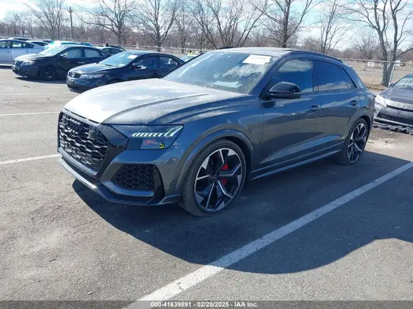 WU1ARBF11RD005576 2024 AUDI RS Q8 - Image 2