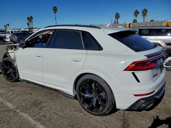 WU1ARBF14ND007574 2022 AUDI RS Q8 - Image 2