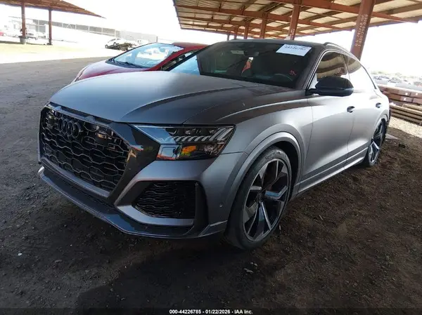 WU1ARBF15MD023393 2021 AUDI RS Q8 - Image 2