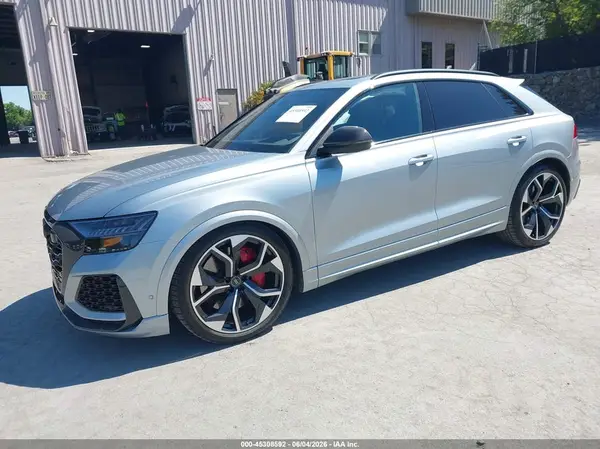 WU1ARBF15PD024676 2023 AUDI RS Q8 - Image 2