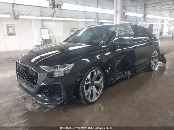 WU1ARBF16RD018422 2024 AUDI RS Q8 - Image 2