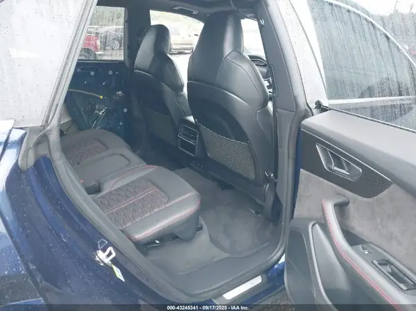 WU1ARBF18MD022920 2021 AUDI RS Q8 - Image 8
