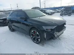 WU1ARBF1XND029255 2022 AUDI RS Q8