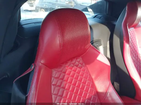 WUA4BCFX9J7901803 2018 AUDI R8 - Image 8
