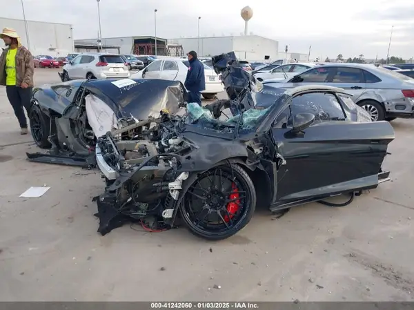 WUAANBFX5M7900771 2021 AUDI R8 - Image 1