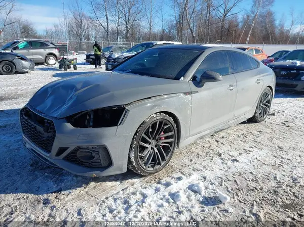 WUAAWCF53PA900678 2023 AUDI RS5 - Image 2