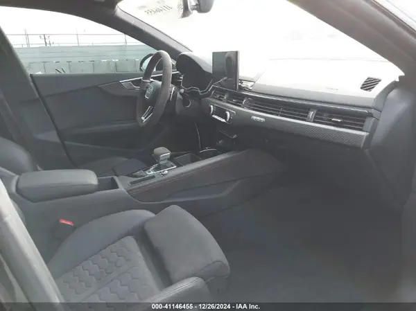 2023 AUDI RS5 IAAI lot 41146455 auction photo 5
