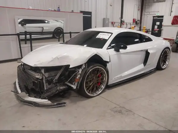 WUABAAFX1J7901910 2018 AUDI R8 - Image 2