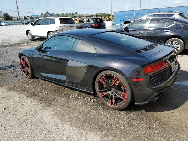 WUABAAFX7M7900586 2021 AUDI R8 - Image 2