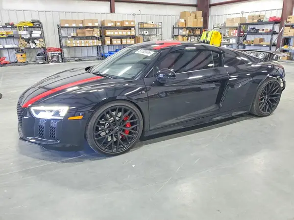 WUABAAFX8J7902410 2018 AUDI R8