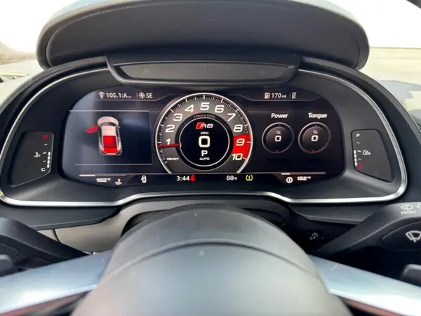 WUABAAFXXJ7902103 2018 AUDI R8 - Image 8
