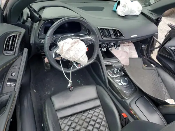 WUABACFX9M7901086 2021 AUDI R8 - Image 8