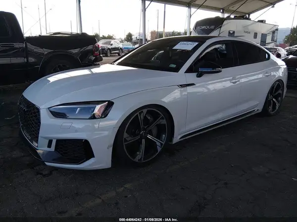 WUABWCF50KA900974 2019 AUDI RS5 - Image 2