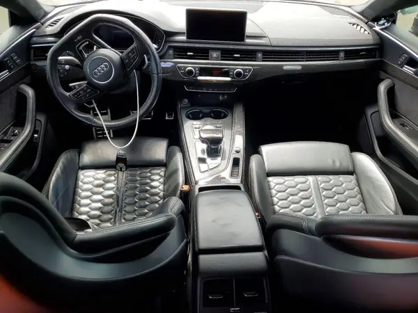 WUABWCF52KA900698 2019 AUDI RS5 - Image 8