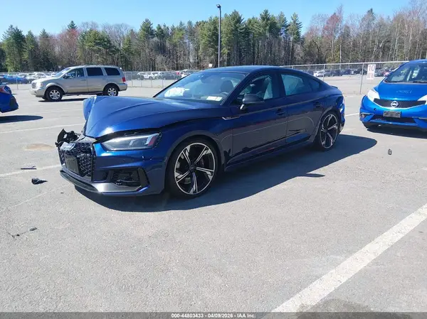 WUABWCF52KA901043 2019 AUDI RS5 - Image 2