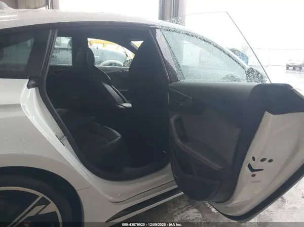 WUABWCF53KA902332 2019 AUDI RS5 - Image 8