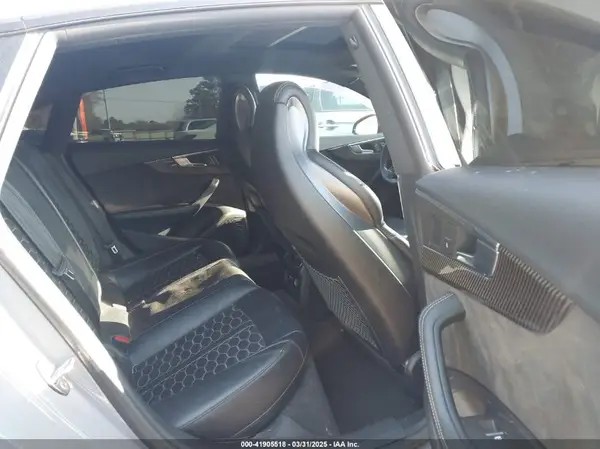 WUABWCF56KA900302 2019 AUDI RS5 - Image 8
