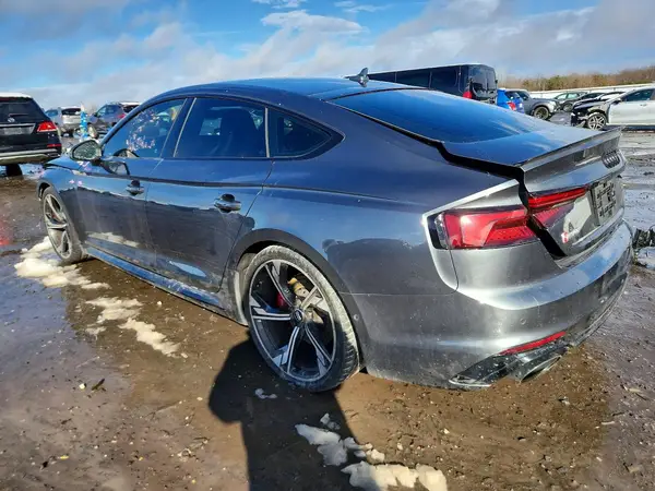 WUABWCF56KA902650 2019 AUDI RS5 - Image 2
