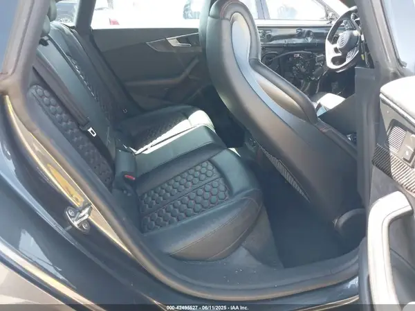 WUABWCF56KA905421 2019 AUDI RS5 - Image 8
