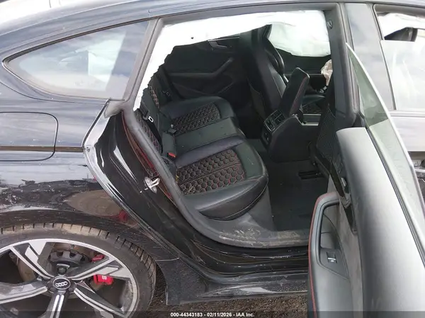 WUABWCF58KA900463 2019 AUDI RS5 - Image 8