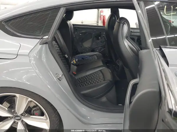 WUABWCF58KA900706 2019 AUDI RS5 - Image 8