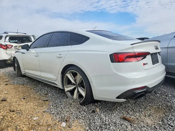 WUABWCF58KA900754 2019 AUDI RS5 - Image 2