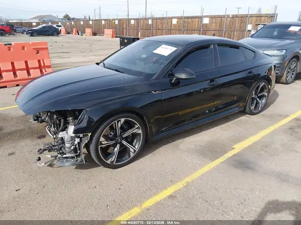 WUABWCF58KA902343 2019 AUDI RS5 - Image 2