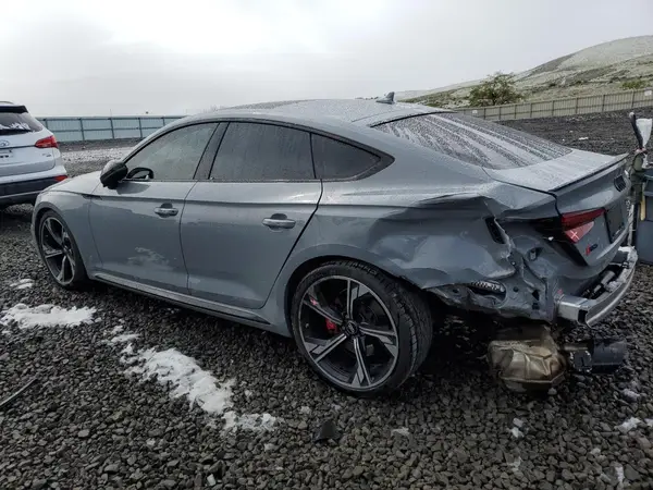 WUABWCF58KA906988 2019 AUDI RS5 - Image 2