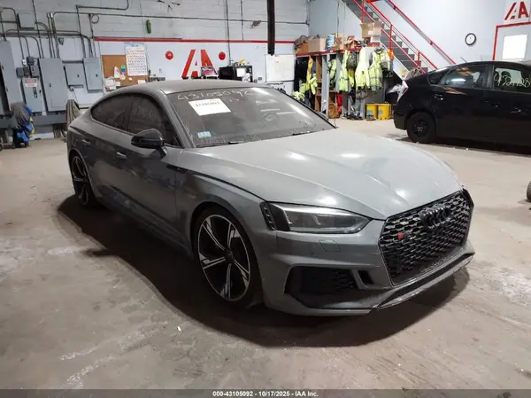 WUABWCF59KA900990 2019 AUDI RS5 - Image 1