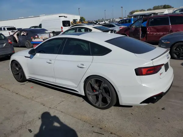 WUABWCF59KA902013 2019 AUDI RS5 - Image 2