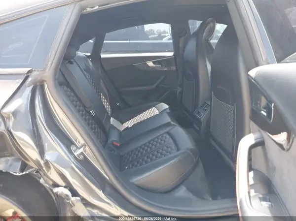 WUABWCF59KA907339 2019 AUDI RS5 - Image 8